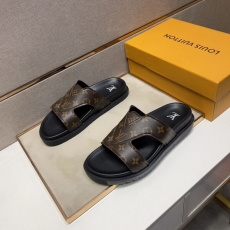 Louis Vuitton Slippers